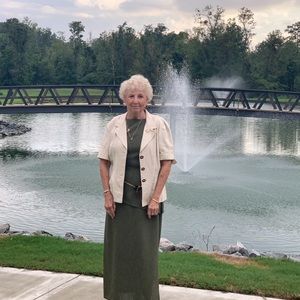 Meet your Posher, Tiny